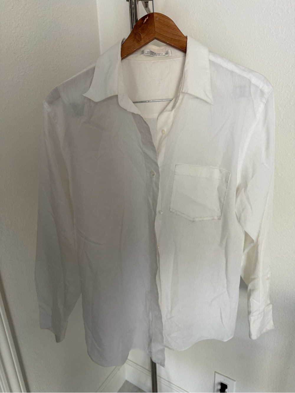 Foxcroft Classic White Button-Down Shirt with Chest Pocket